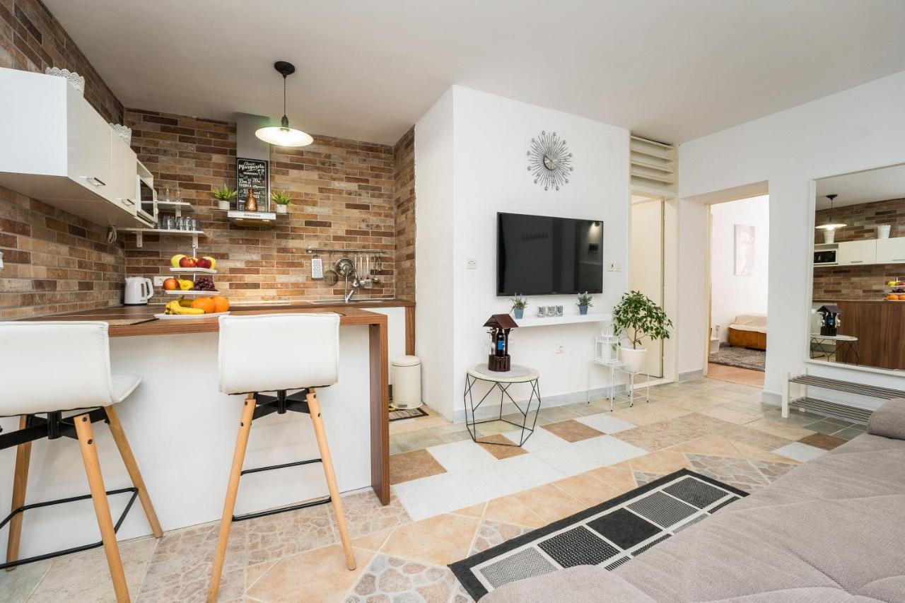 Apartman Evita 자다르 외부 사진