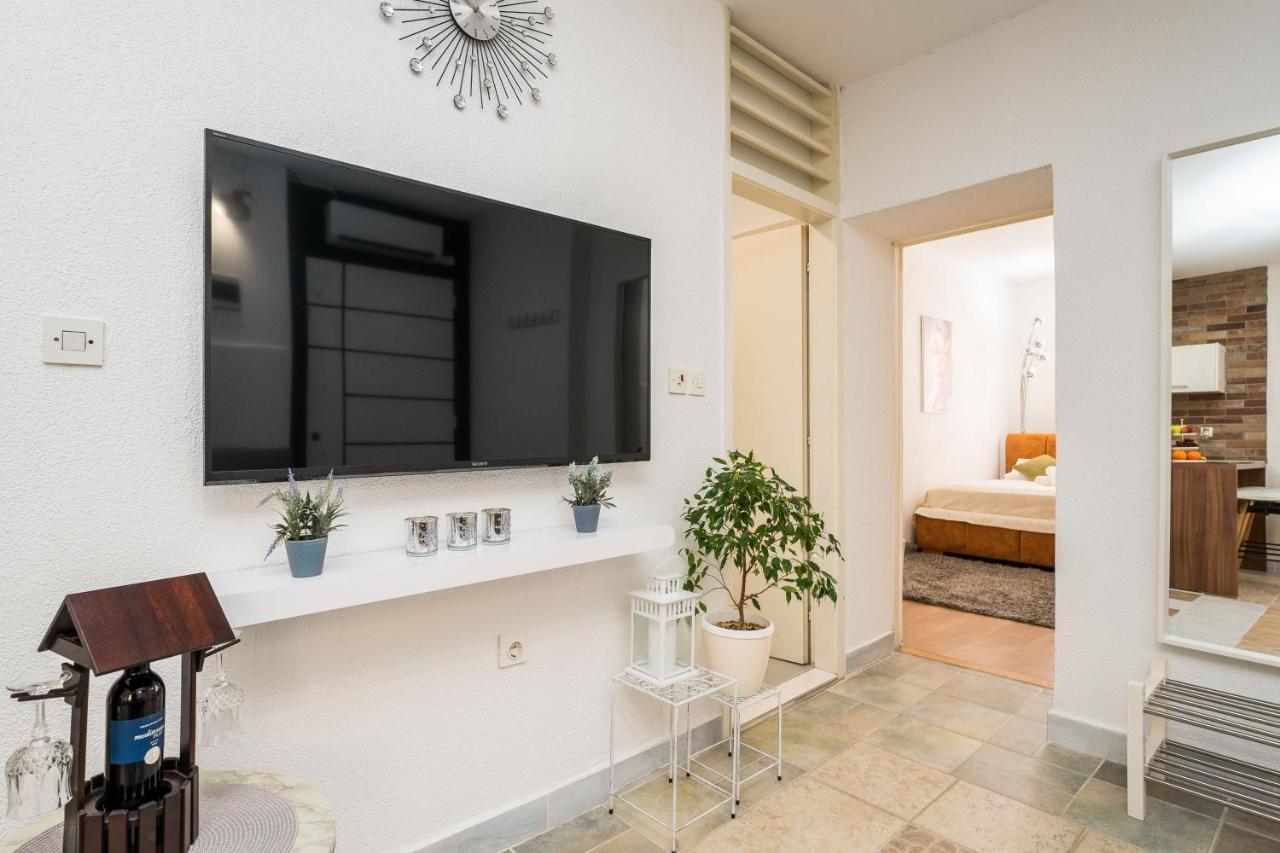 Apartman Evita 자다르 외부 사진