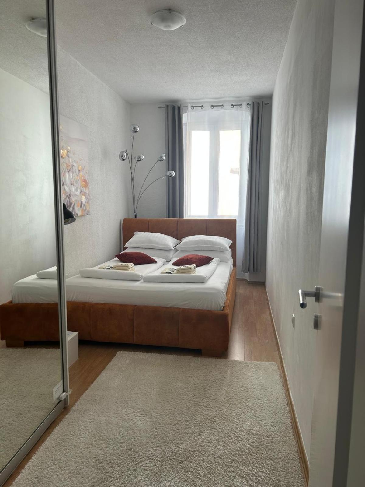 Apartman Evita 자다르 외부 사진